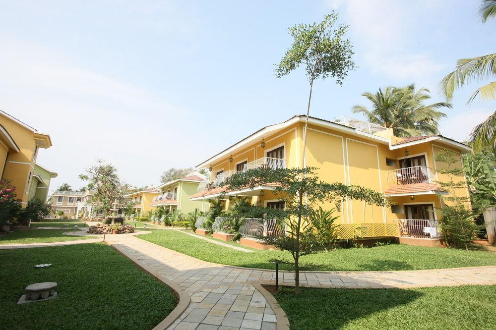 Club Mahindra Acacia Palms Hotel Colva Bagian luar foto